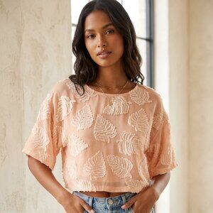 Wilfred Free Aritzia Blaze Crop Top – Leaf Motif Embroidery – XS